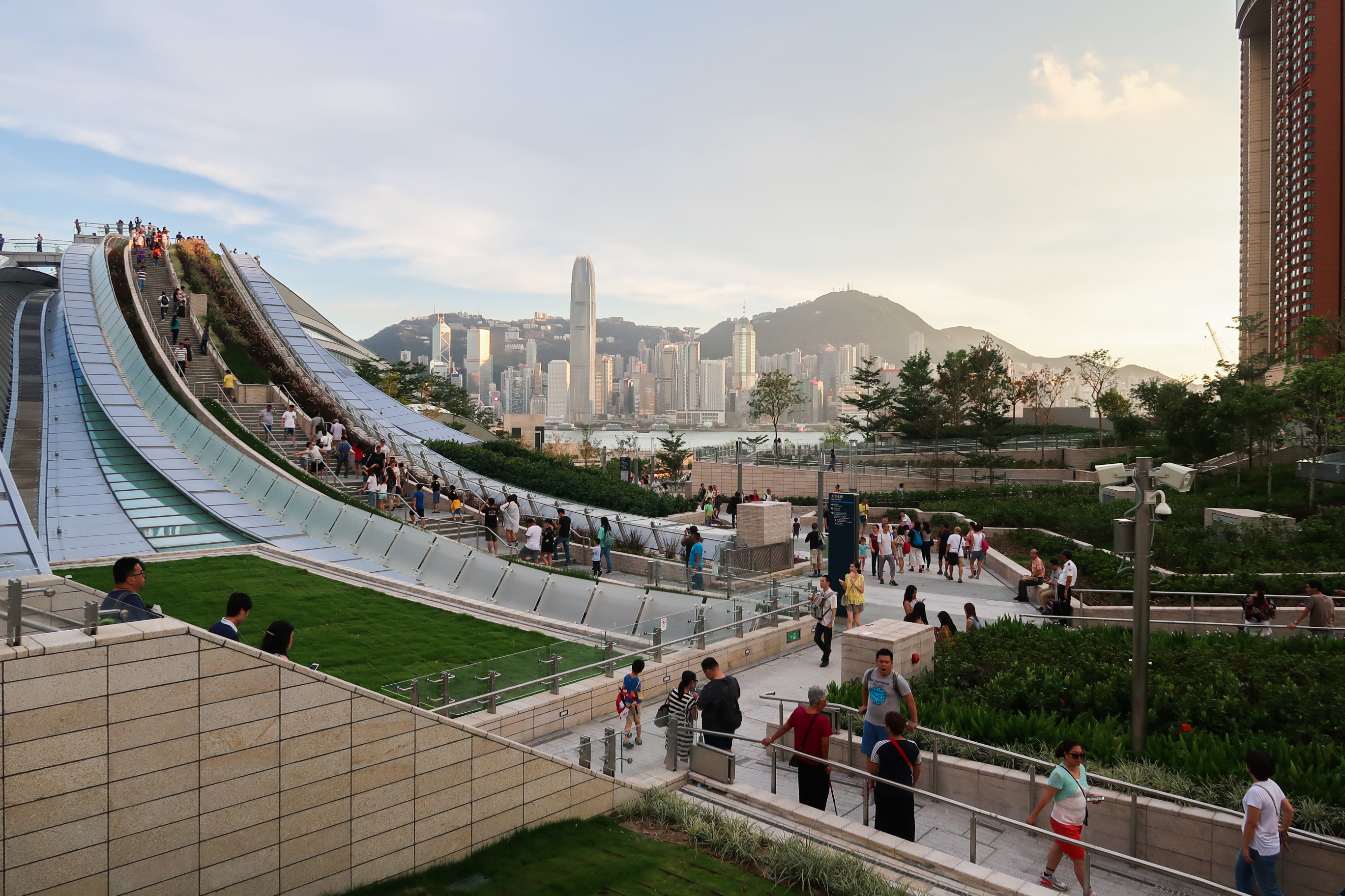 West Kowloon Cultural District | Notre-Dame, l'exposition augmentée